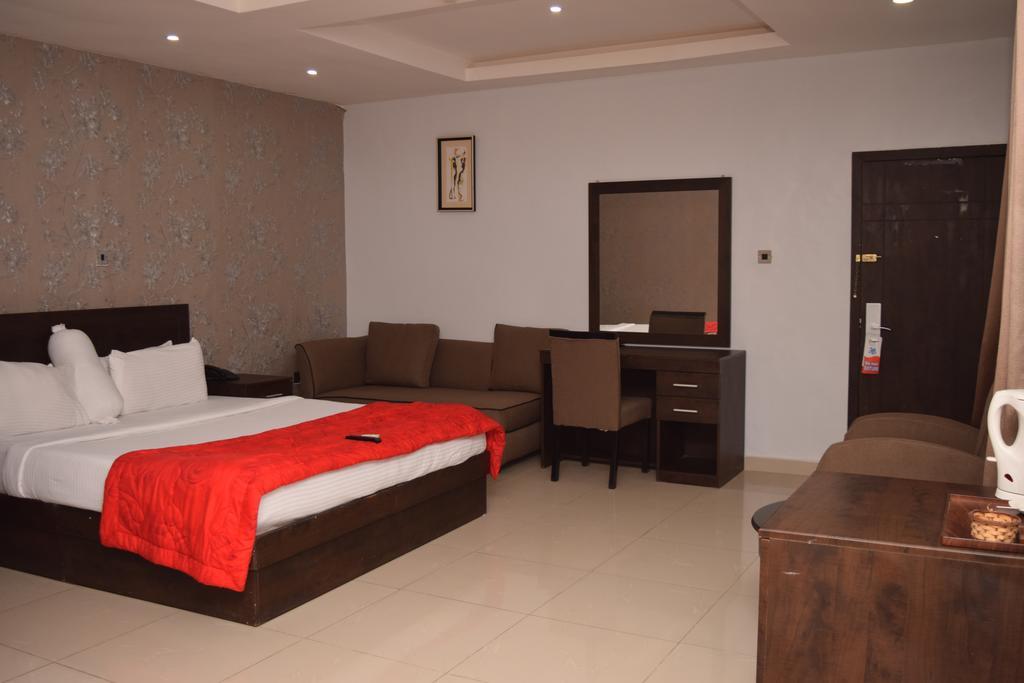 Pelican Hotel Lekki Exterior photo
